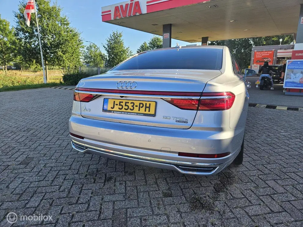 Audi A8 60 TFSI e quattro Pro Line Plus uit 2020, foto 7