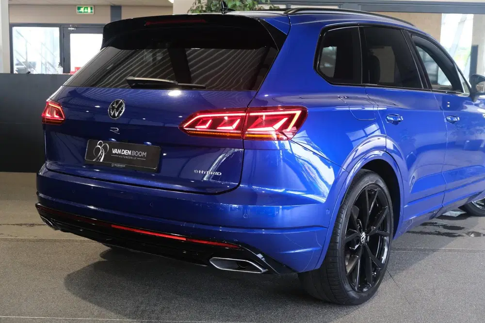 Volkswagen Touareg 3.0 TSi eHybrid R 462PK 4MOTION Pano Lede uit 2020, foto 10