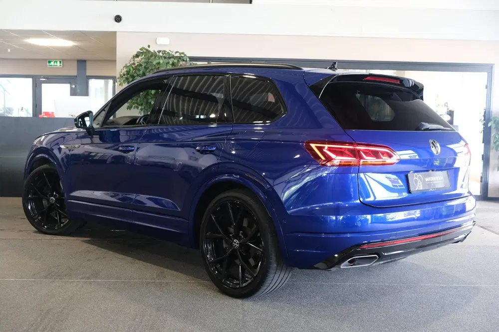 Volkswagen Touareg 3.0 TSi eHybrid R 462PK 4MOTION Pano Lede uit 2020, foto 18