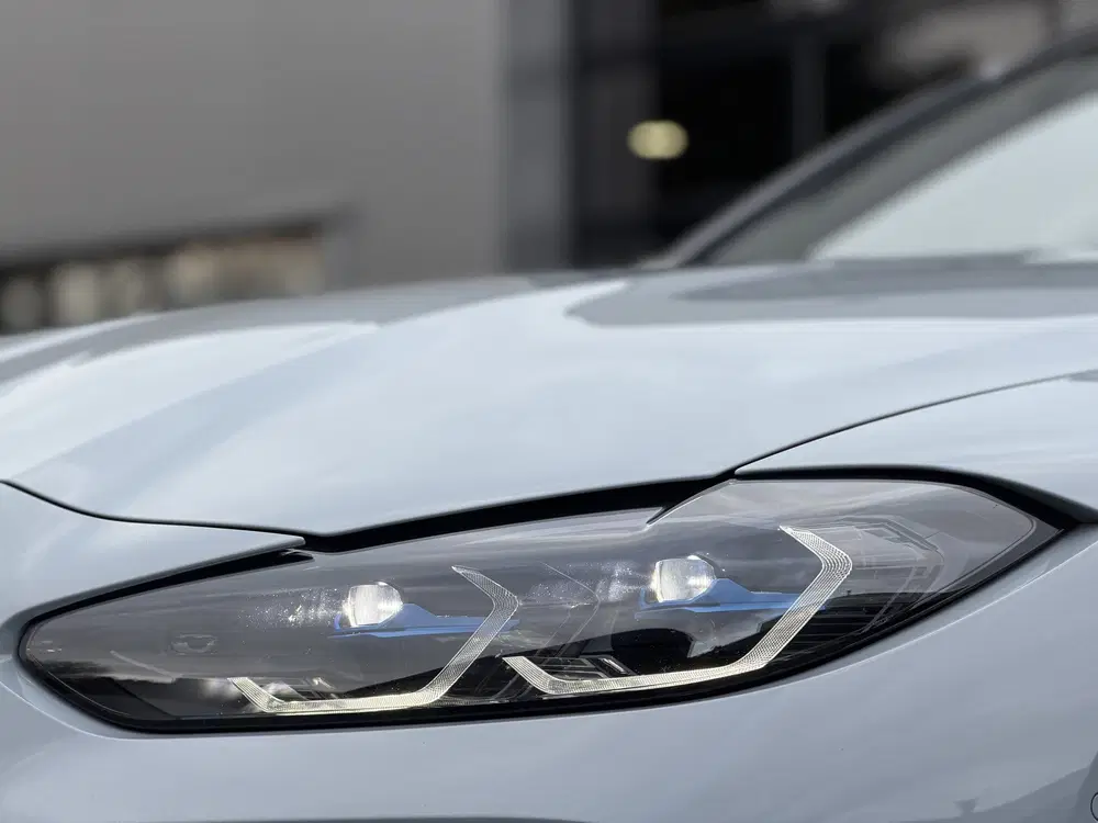BMW M3 xDrive Competition uit 2023, foto 14
