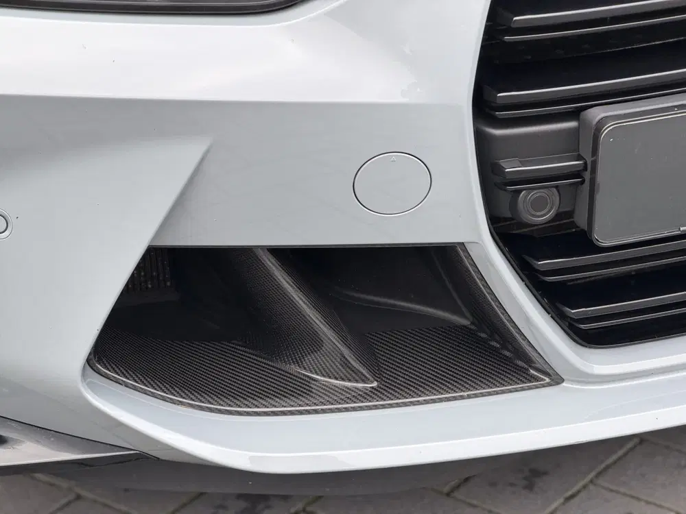 BMW M3 xDrive Competition uit 2023, foto 18