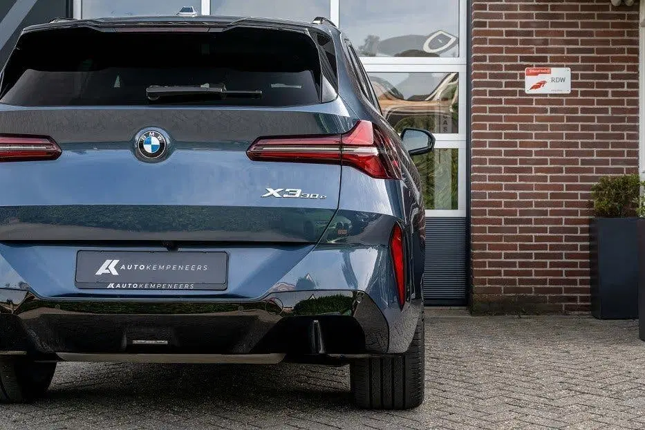 BMW X3 30e xDrive M Sport Pro uit 2026, foto 3