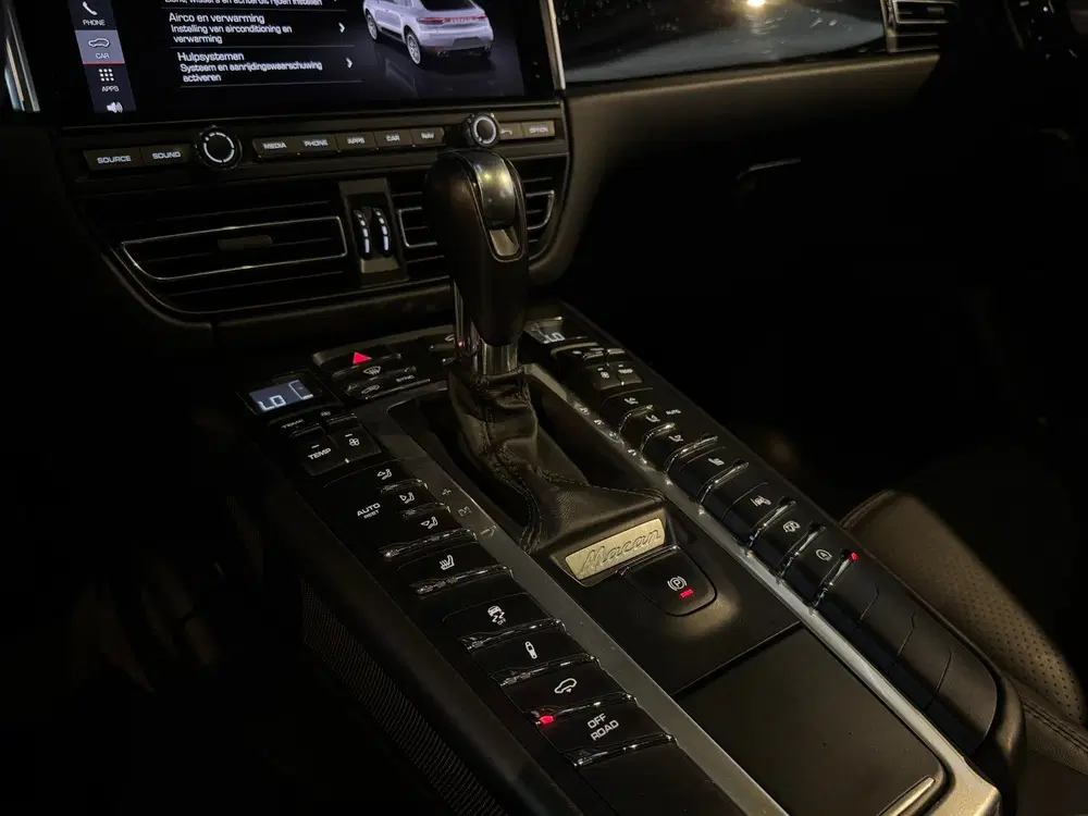 Porsche Macan 3.0 S uit 2019, foto 15