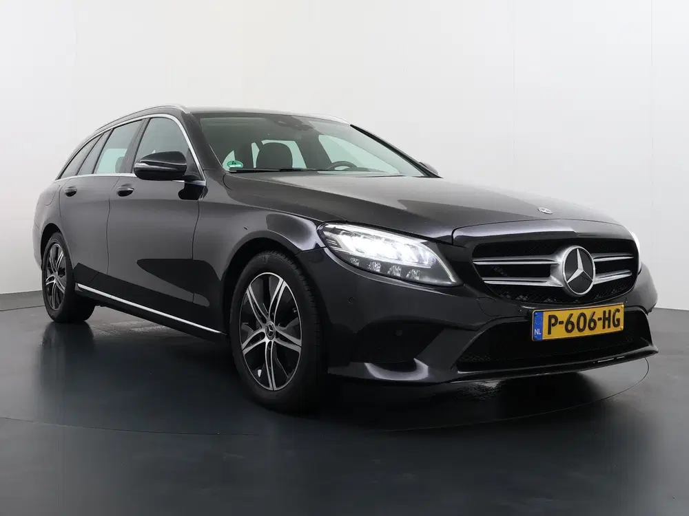 Mercedes-Benz C-Klasse 200 d Premium Pack Avantgarde uit 2021, foto 4