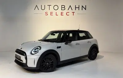 Mini Cooper Cooper 1.5 Aut Camden Edition uit 2023