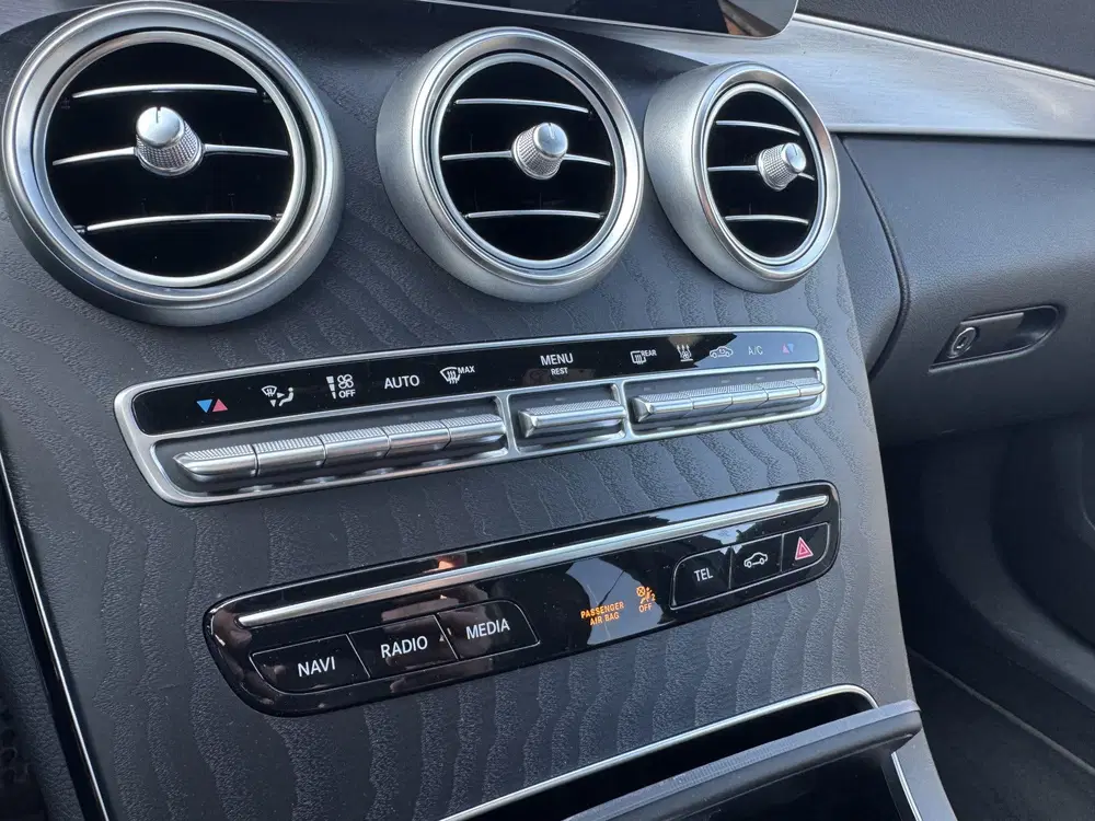 Mercedes-Benz C-Klasse 300 e Business Solution AMG Li uit 2021, foto 16