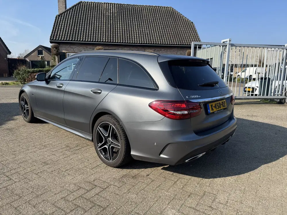 Mercedes-Benz C-Klasse 300 e Business Solution AMG Li uit 2021, foto 7