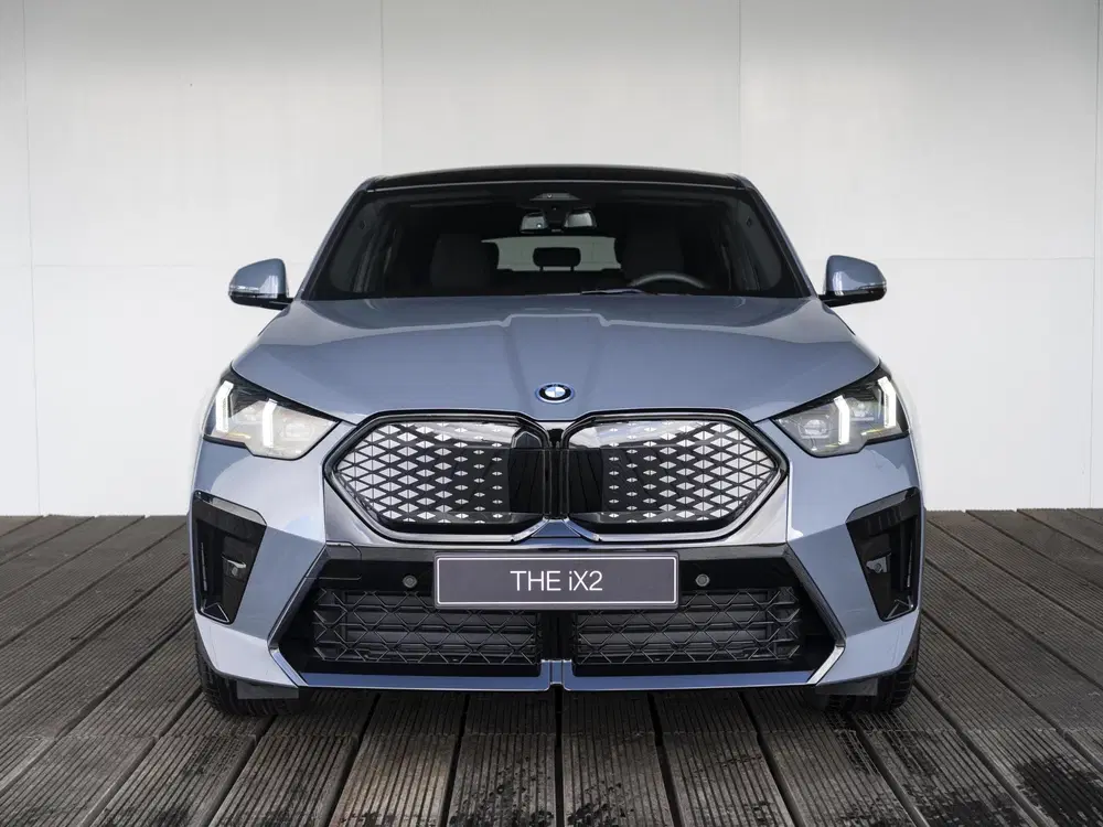 BMW iX2 xDrive30 M Sport Edition uit 2026, foto 3