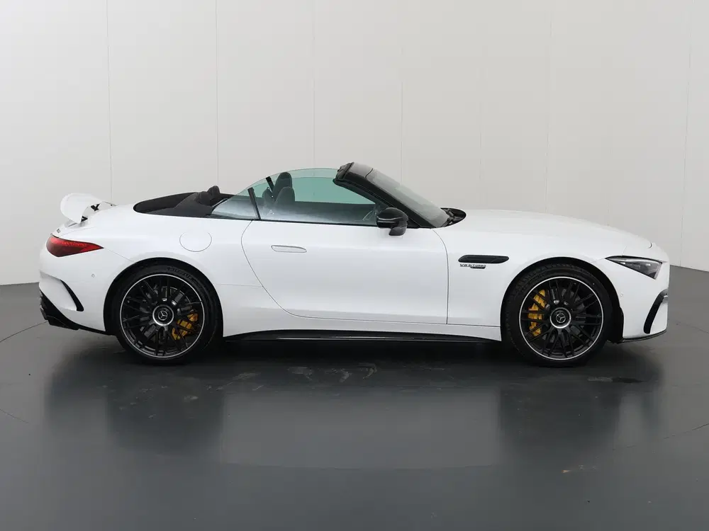 Mercedes-Benz SL AMG 63 4MATIC+ uit 2023, foto 6