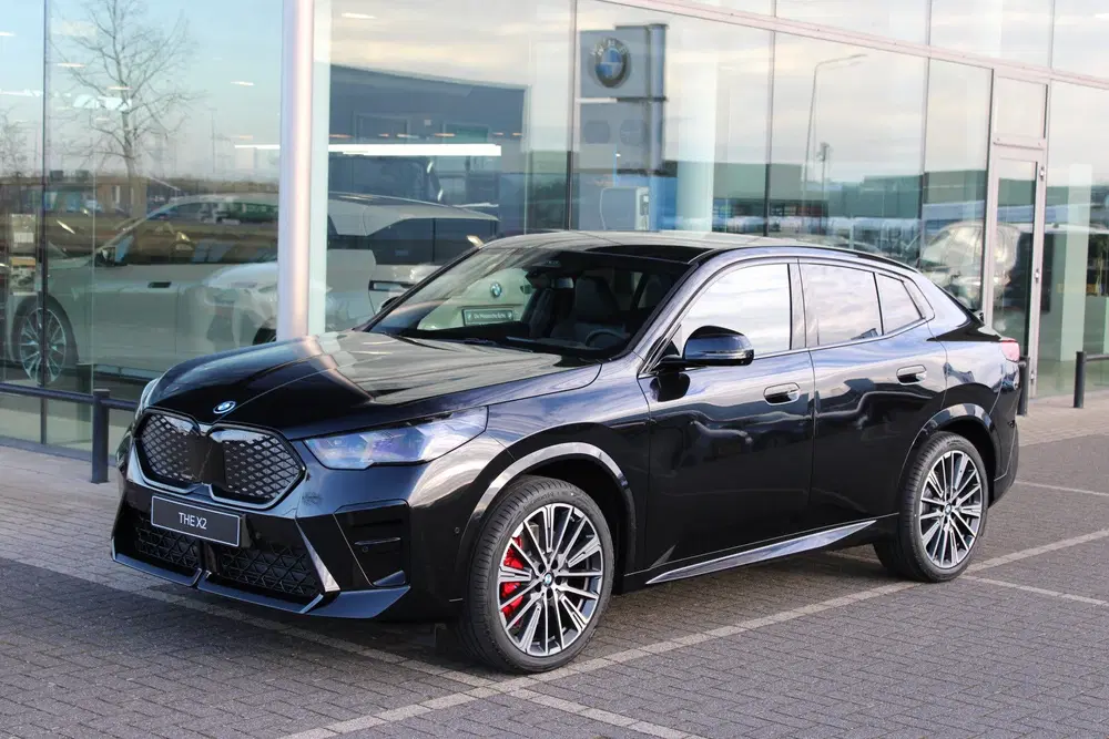 BMW iX2 eDrive20 M Sport uit 2026, foto 14