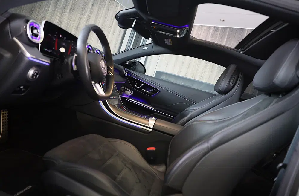 Mercedes-Benz CLE CLE Coupé 300 e AMG 53 Look uit 2025, foto 10