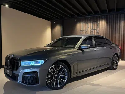 BMW 7-serie 745Le 394PK uit 2020