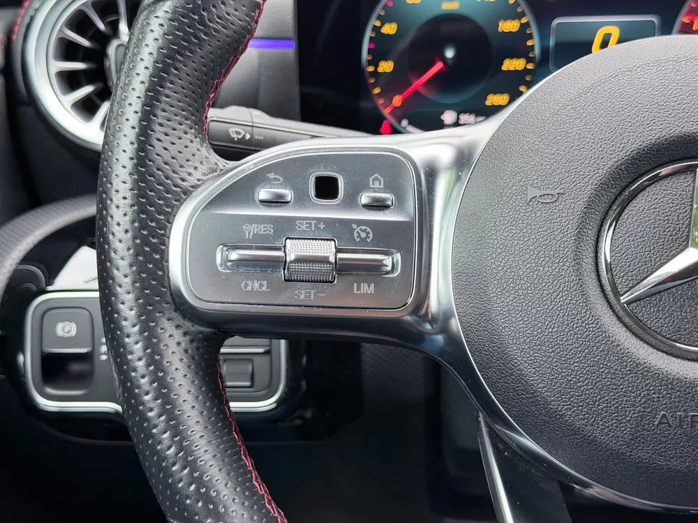 Mercedes-Benz CLA 250 e AMG Pano uit 2022, foto 13