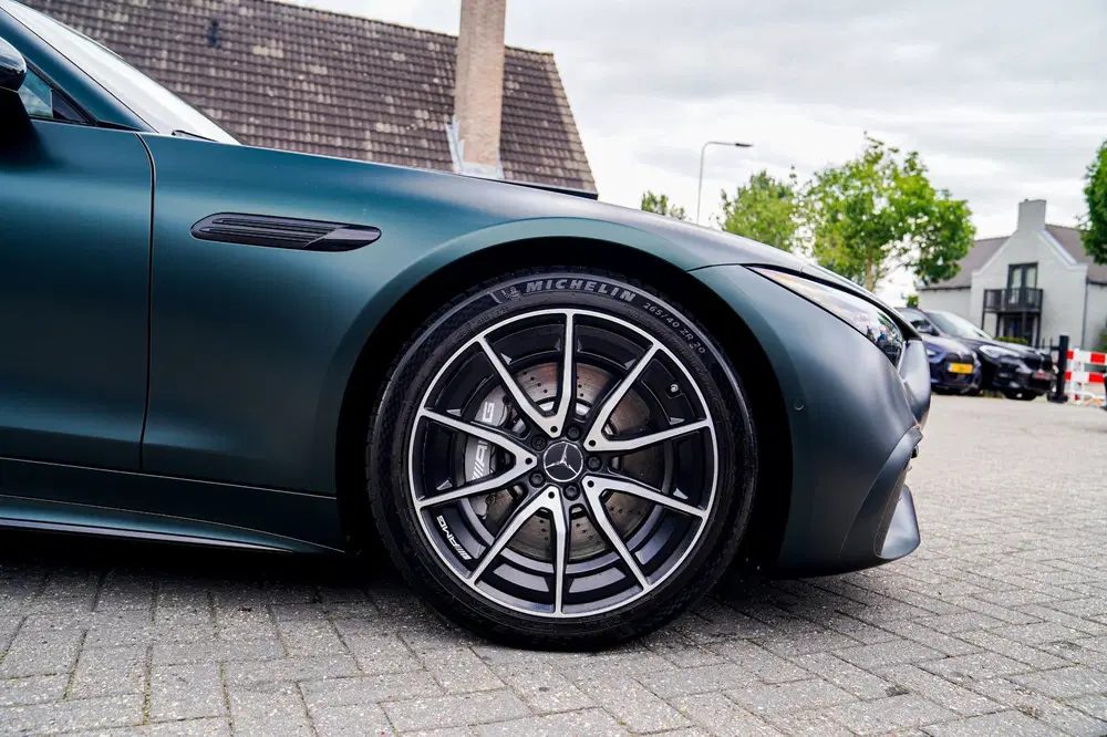 Mercedes-Benz SL AMG 43 uit 2022, foto 16