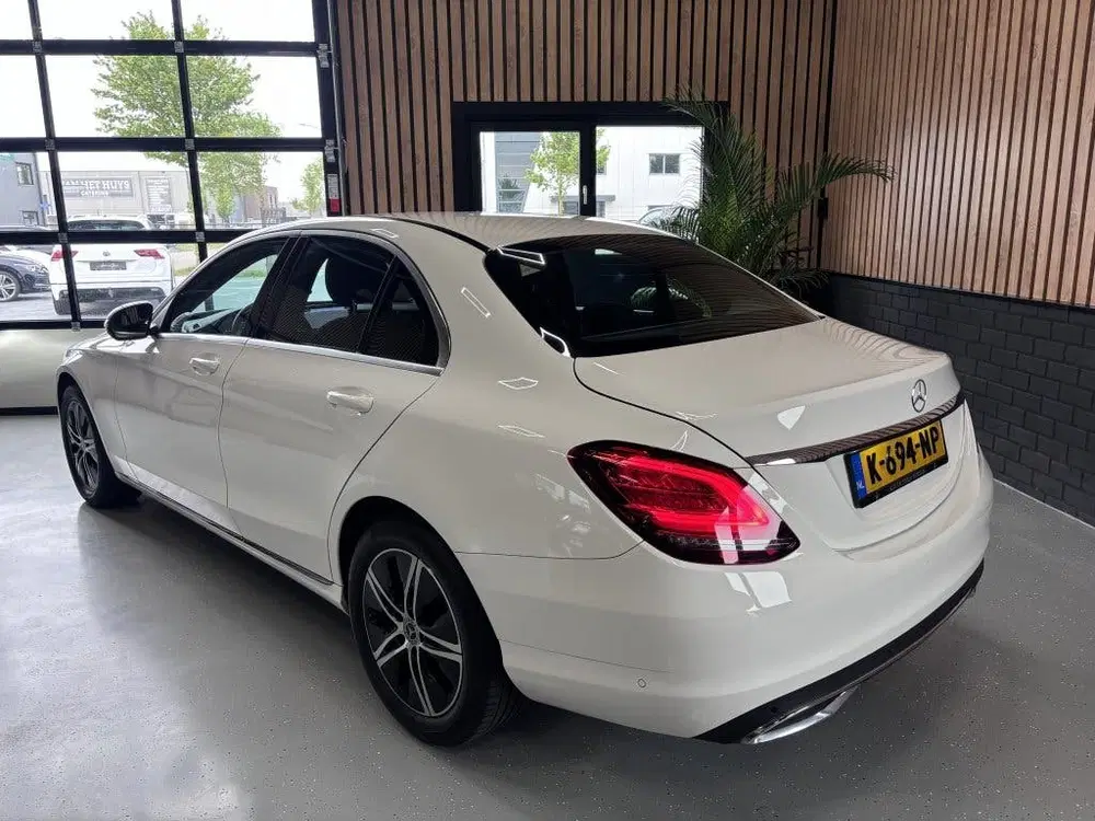 Mercedes-Benz C-Klasse 160 AUTOMAAT uit 2020, foto 3