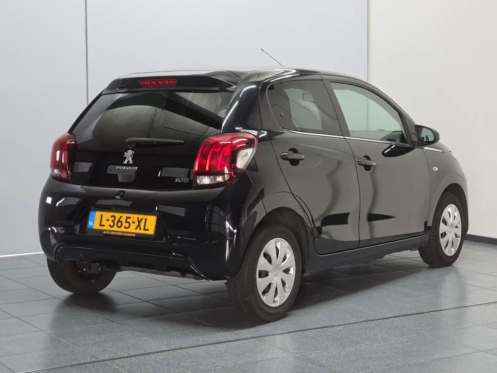 Peugeot 108 1.0 e-VTi Active Airco uit 2021, foto 4
