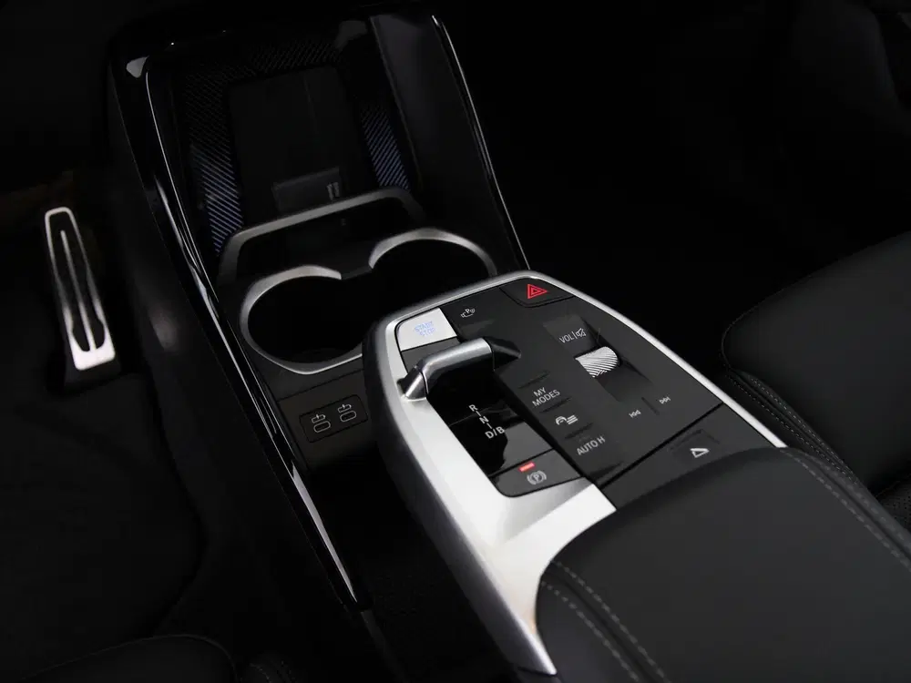 BMW iX2 eDrive20 67 kWh M-sport Pro (bj 2026 uit 2026, foto 17