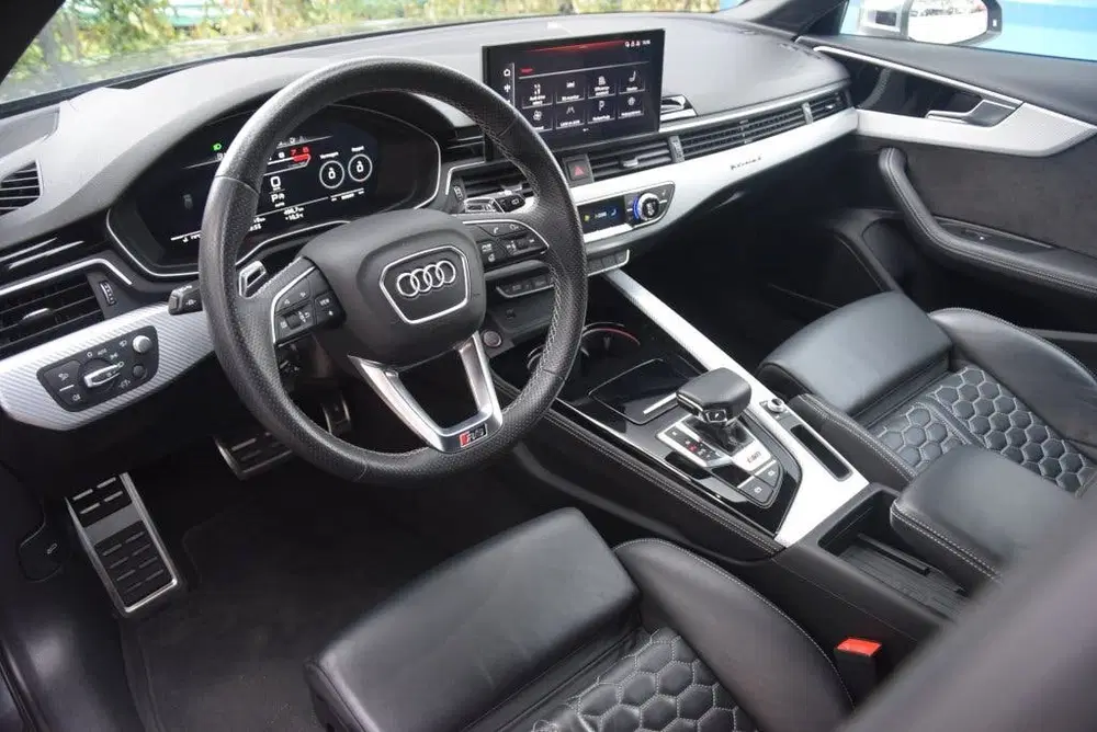 Audi RS4 2.9 TFSI quattro 450PK SportuitlaatRS uit 2021, foto 7