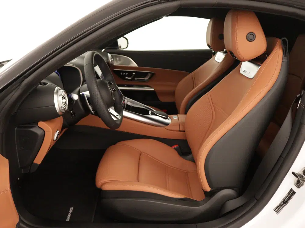 Mercedes-Benz SL AMG 43 uit 2025, foto 15