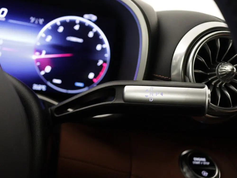Mercedes-Benz SL AMG 43 uit 2025, foto 17