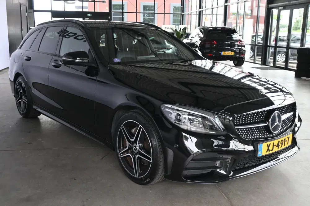 Mercedes-Benz C-Klasse 180 Business Solution AMG Line uit 2019, foto 5