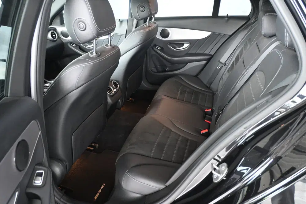 Mercedes-Benz C-Klasse 180 Business Solution AMG Line uit 2019, foto 8