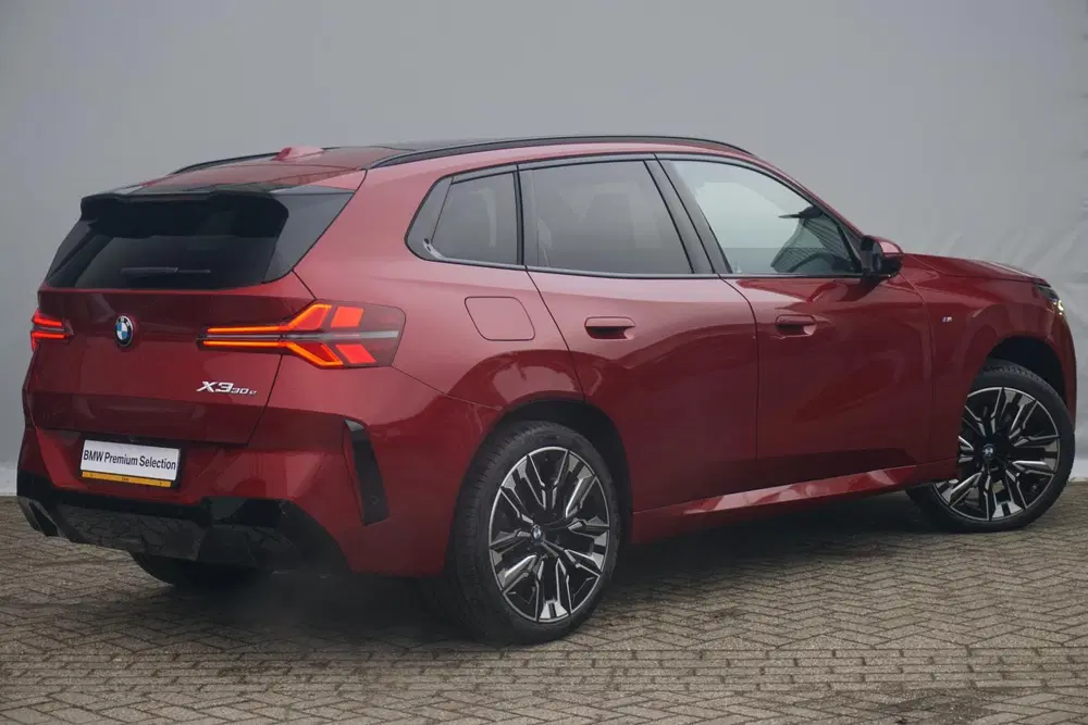 BMW X3 xDrive30e M Sportpakket Pro uit 2026, foto 2
