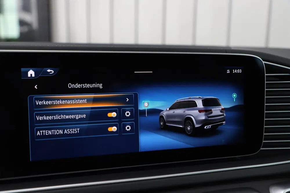 Mercedes-Benz GLS AMG 63 4MATIC+ uit 2023, foto 19