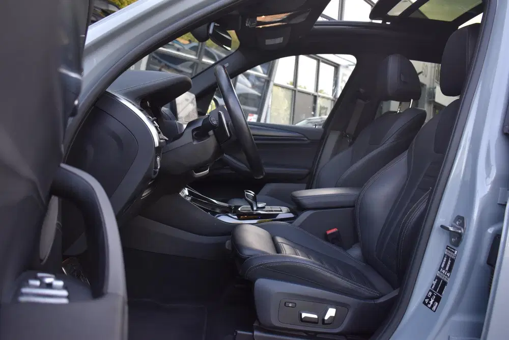 BMW X3 M40i xDrive High Executive Pano HUD Lane C uit 2023, foto 9