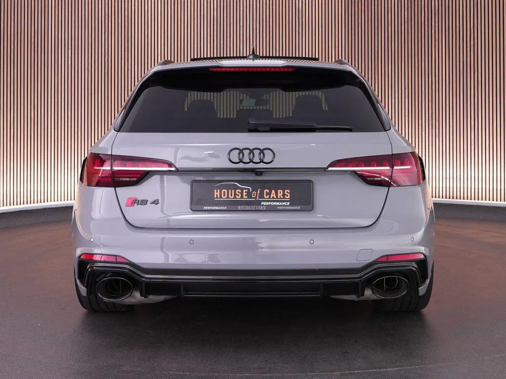 Audi RS4 2.9 450pk TFSI quattro competition plus uit 2021, foto 12