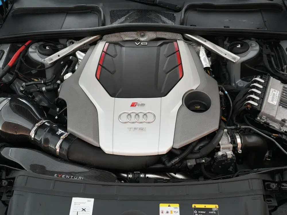 Audi RS4 2.9 450pk TFSI quattro competition plus uit 2021, foto 17