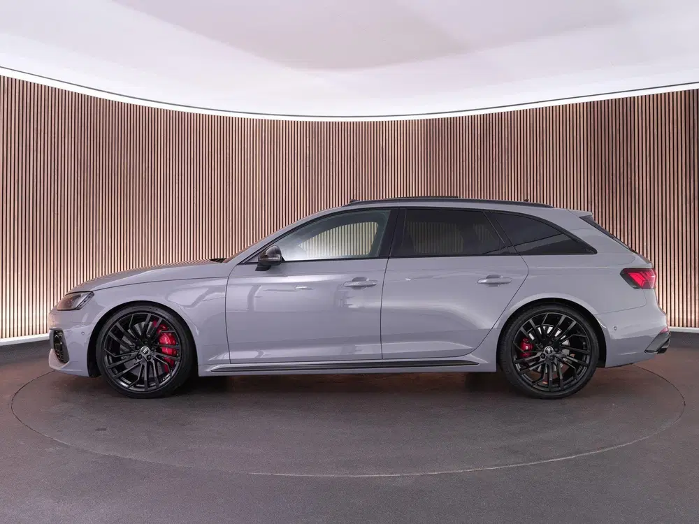 Audi RS4 2.9 450pk TFSI quattro competition plus uit 2021, foto 7