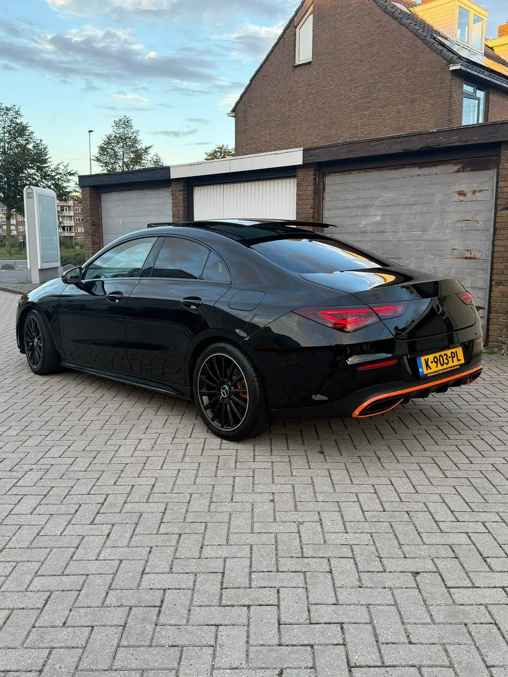 Mercedes-Benz CLA CLA 200 d 150pk 8G-DCT 2020 Zwart uit 2020, foto 6