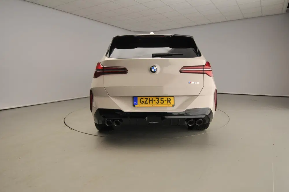 BMW X3 M50 uit 2025, foto 3