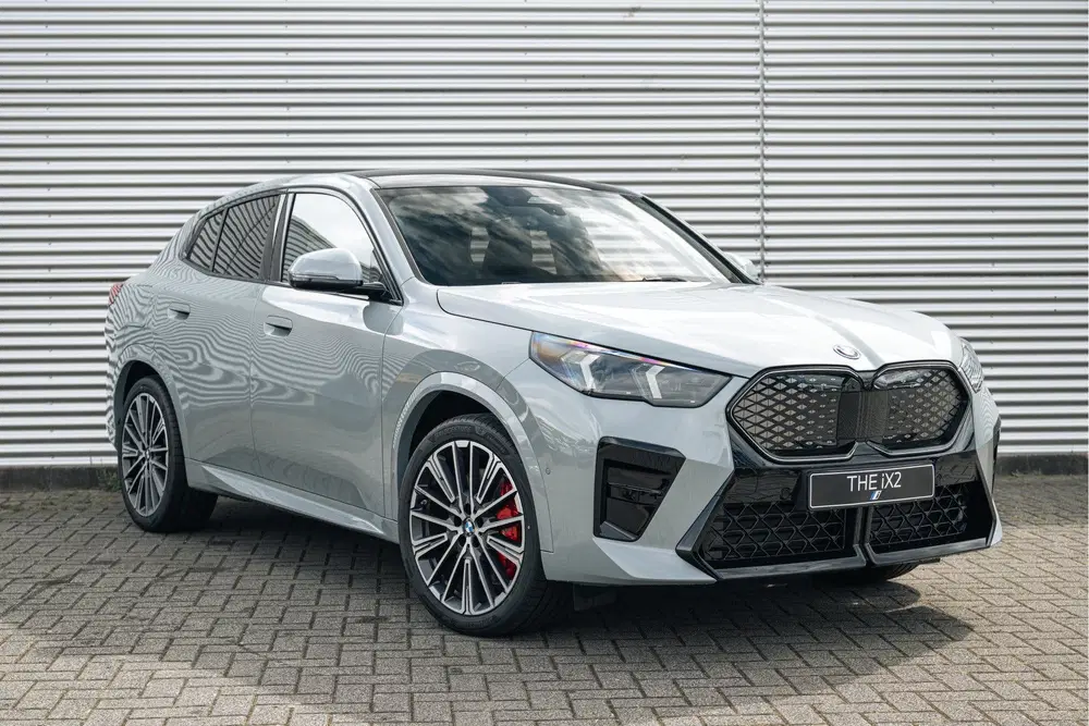 BMW iX2 eDrive20 M Sport uit 2026, foto 11