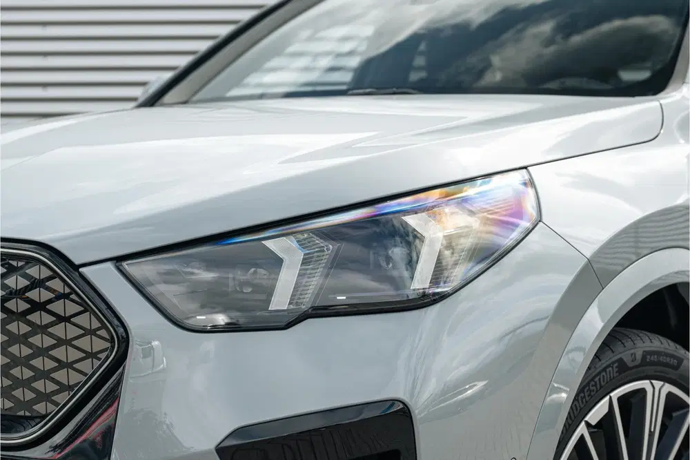 BMW iX2 eDrive20 M Sport uit 2026, foto 7