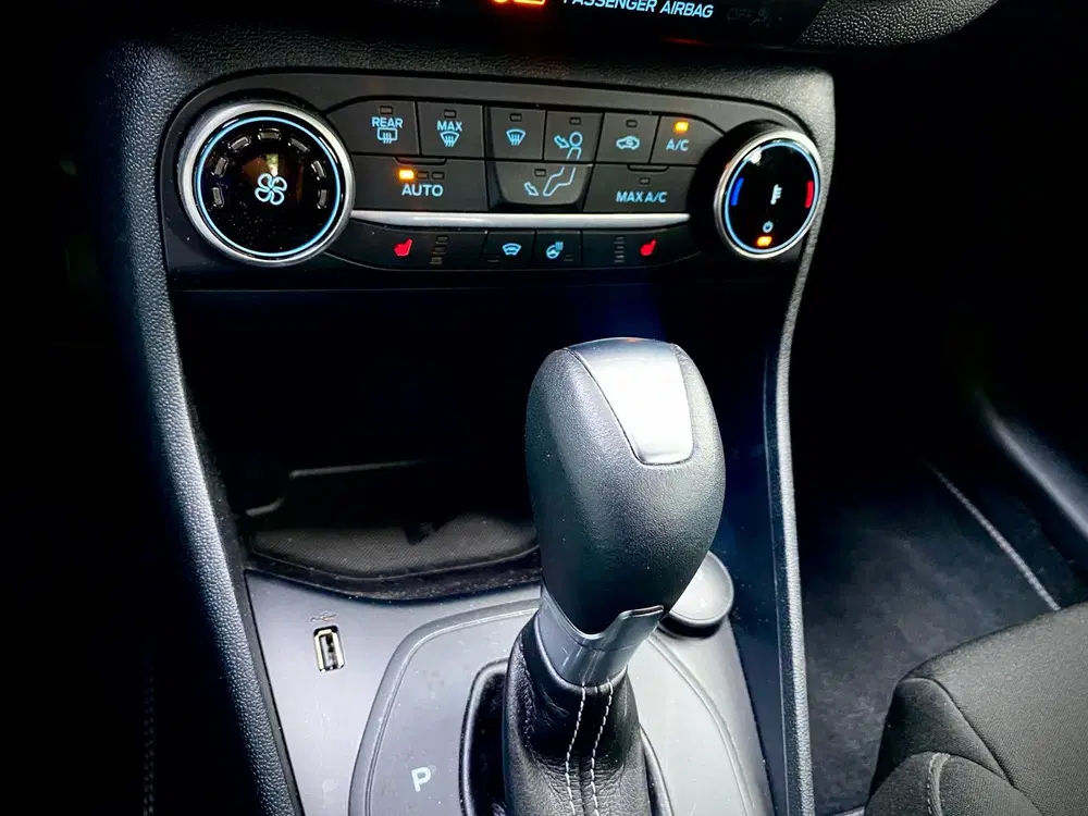 Ford Fiesta Fiësta Automaat Hybrid 125pk weinig km’s 1 uit 2023, foto 13