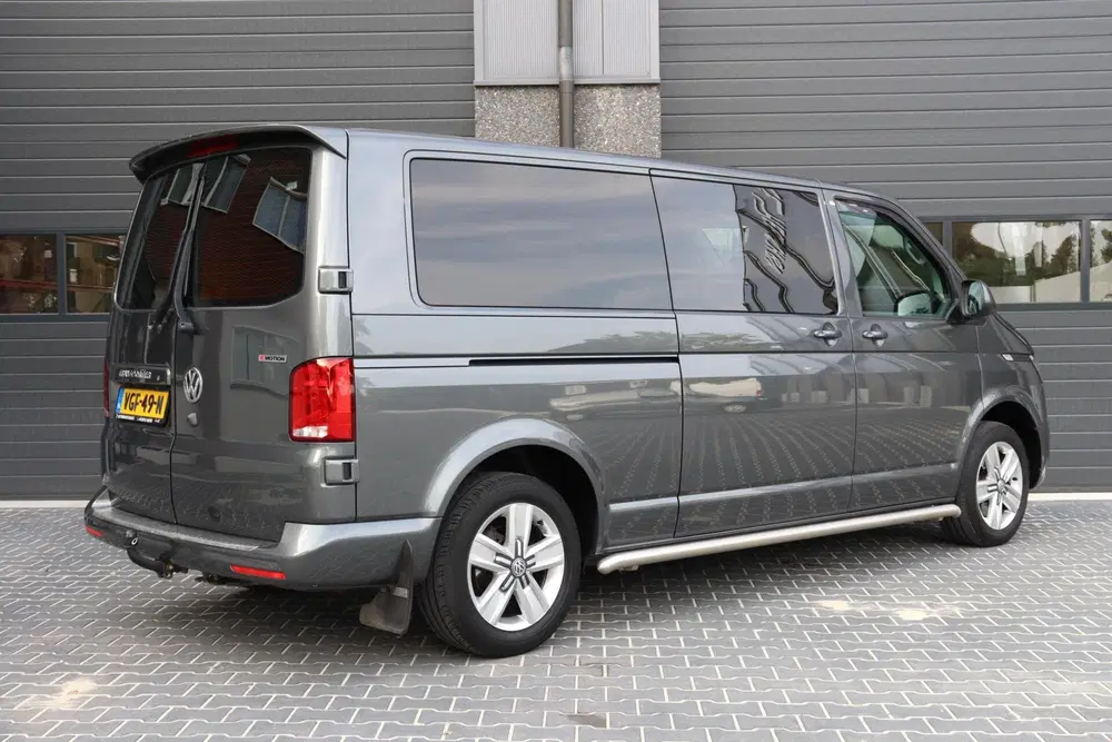 Volkswagen Transporter 2.0 TDI L2H1 l 4MOTION l 2x SCHUIFDEU uit 2020, foto 3
