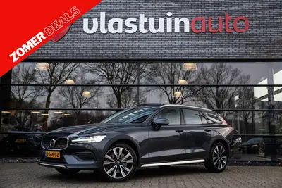 Volvo V60 Cross Country 2.0 T5 AWD Inscription uit 2020