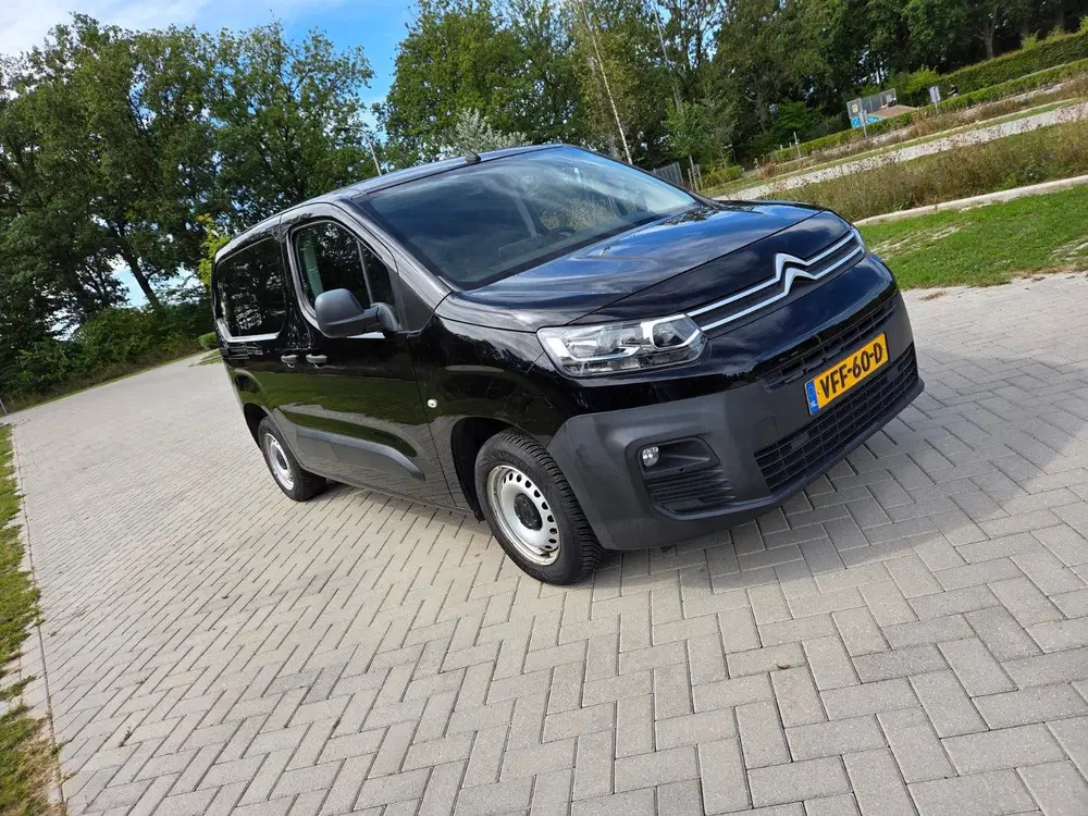Citroën Berlingo 1.6 HDI 55KW 2020 Zwart uit 2020, foto 2