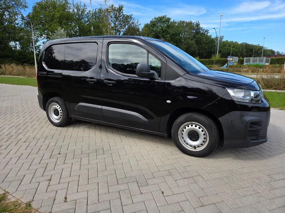 Citroën Berlingo 1.6 HDI 55KW 2020 Zwart uit 2020, foto 3