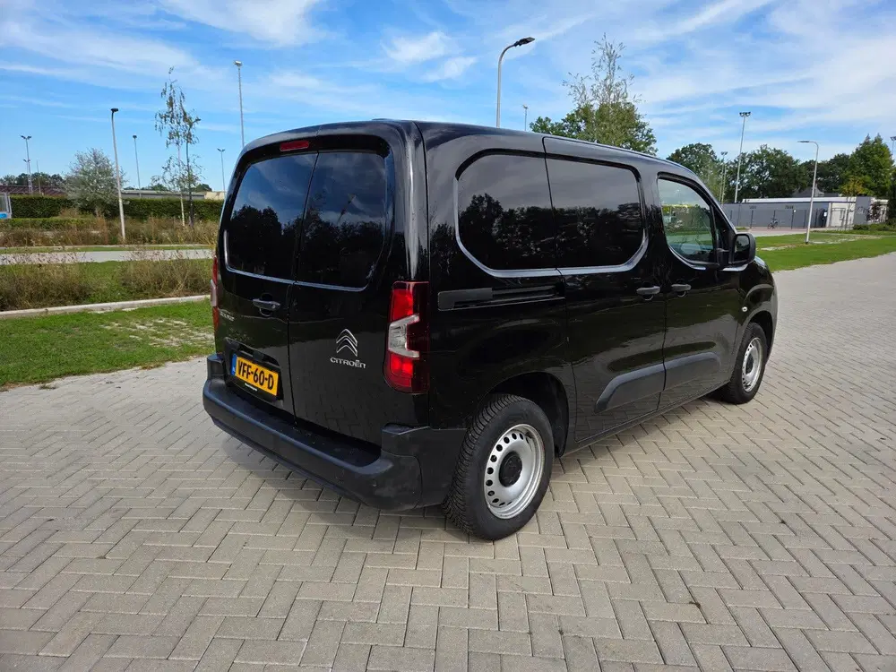 Citroën Berlingo 1.6 HDI 55KW 2020 Zwart uit 2020, foto 4