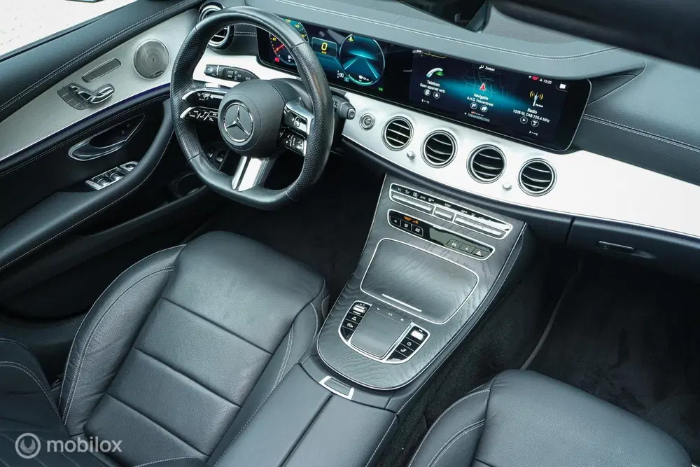 Mercedes-Benz E-Klasse Mercedes E-klasse Estate 300 e AMG Line uit 2023, foto 10