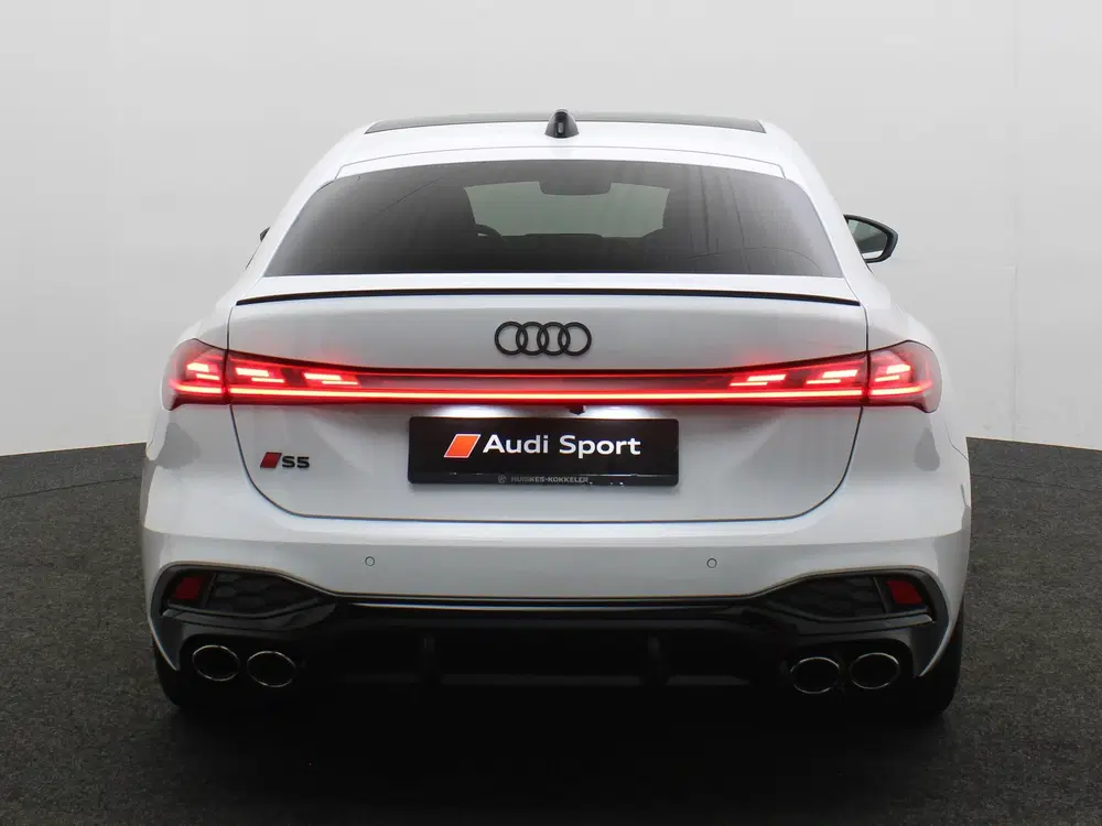 Audi S5 uit 2026, foto 10