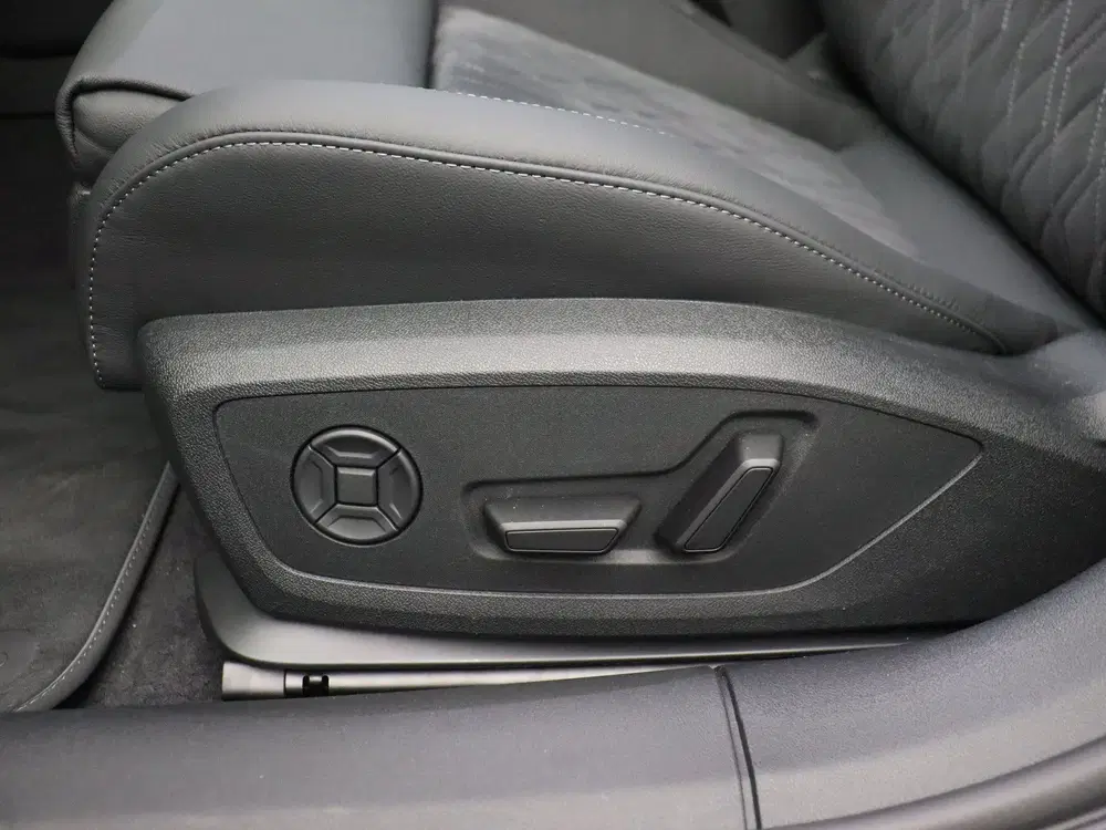 Audi S5 uit 2026, foto 11