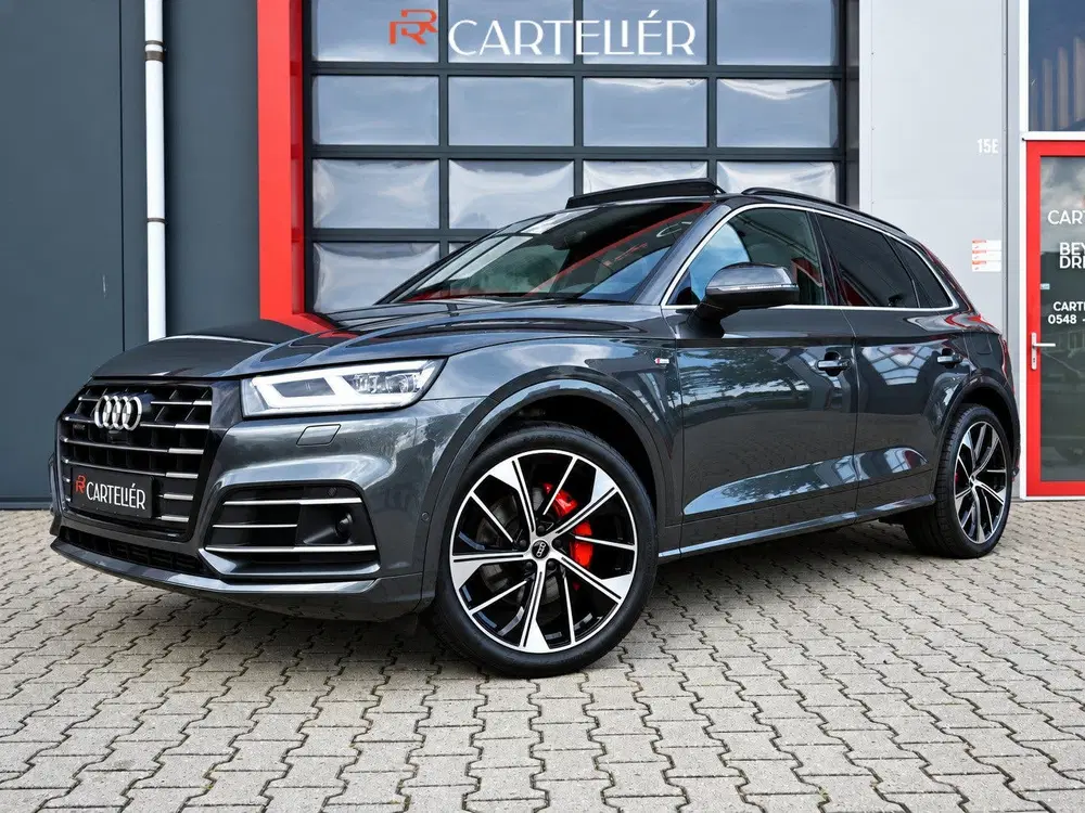 Audi Q5 55 TFSI e Quattro Competition uit 2021