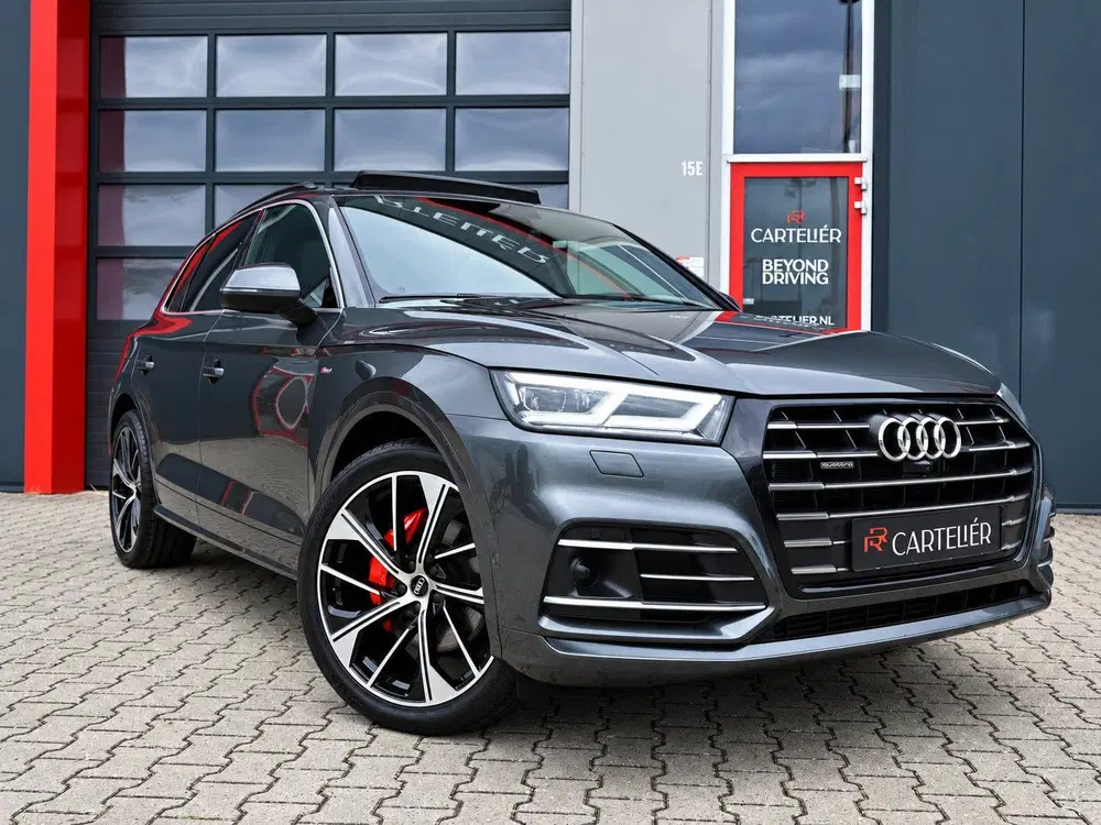 Audi Q5 55 TFSI e Quattro Competition uit 2021, foto 10
