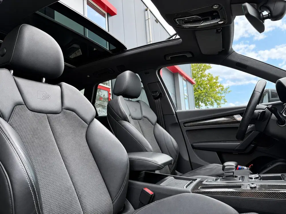 Audi Q5 55 TFSI e Quattro Competition uit 2021, foto 3