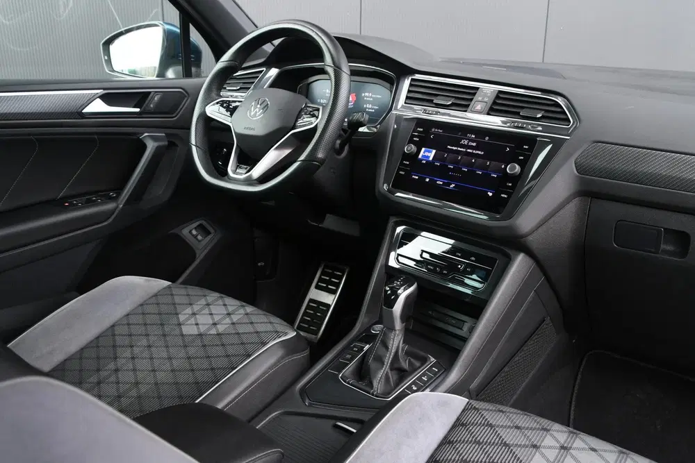 Volkswagen Tiguan 1.4 TSI eHybrid R-Line Business+ uit 2023, foto 6