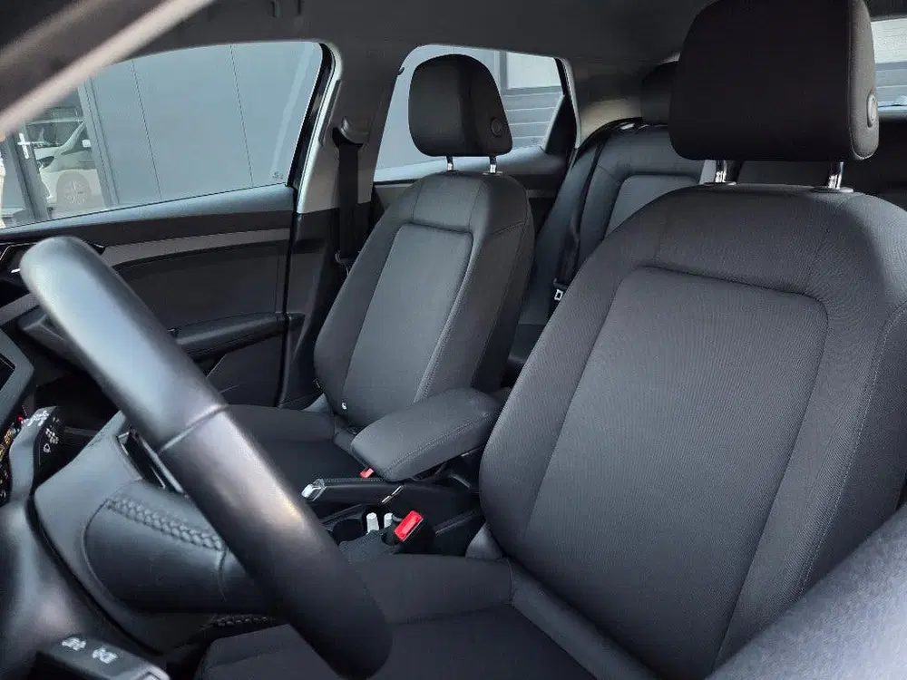 Audi A1 25 TFSI uit 2019, foto 12